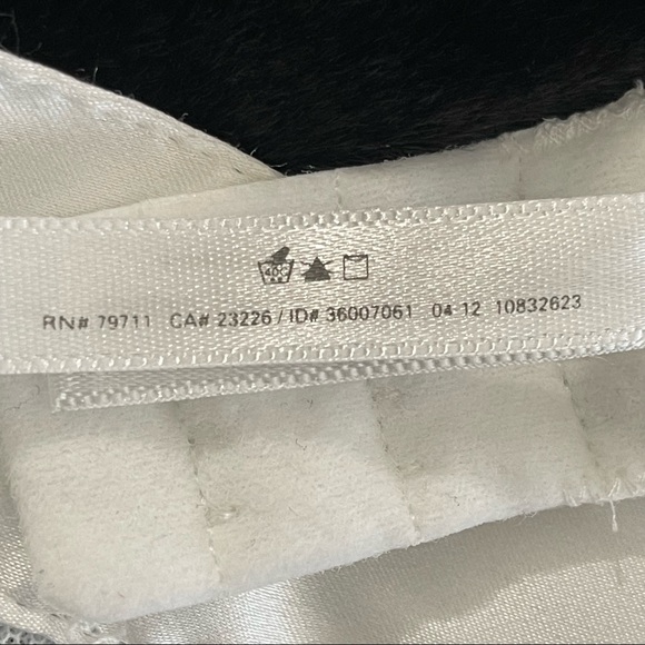 36D/M/L 2pc VS Victoria’s Secret I DO Bridal White lace ruffle babydoll garter - Picture 10 of 16